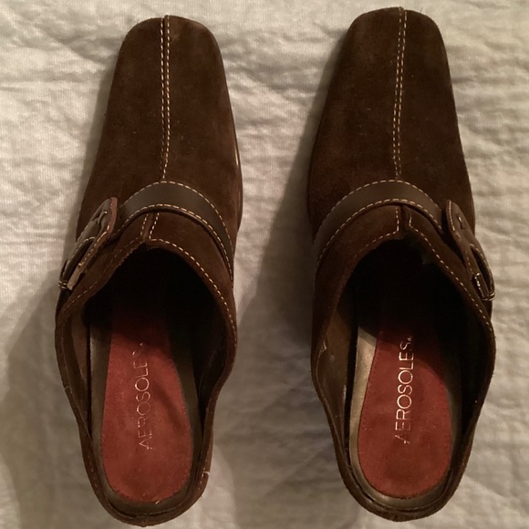 Aerosoles - Brown Suede Mule 3” heel, size 8 - Picture 3 of 5